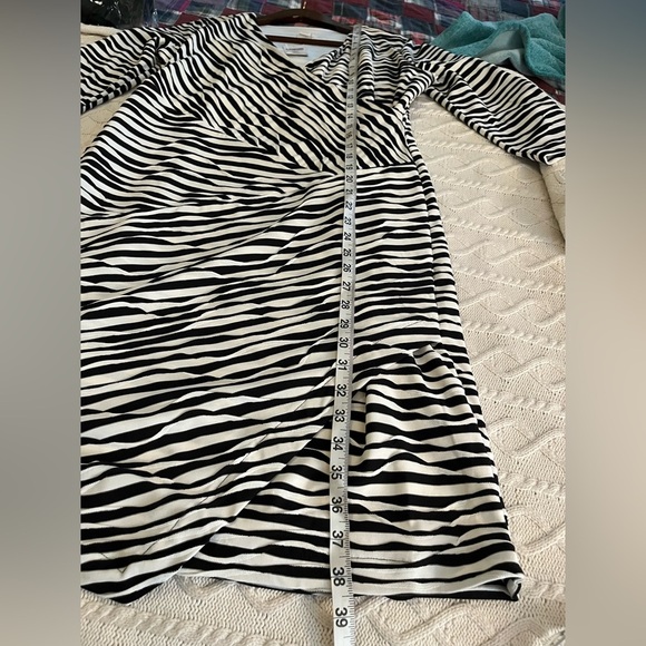 Chico’s Textured Black and White Striped Mid Length Dress Women’s medium - Picture 13 of 16